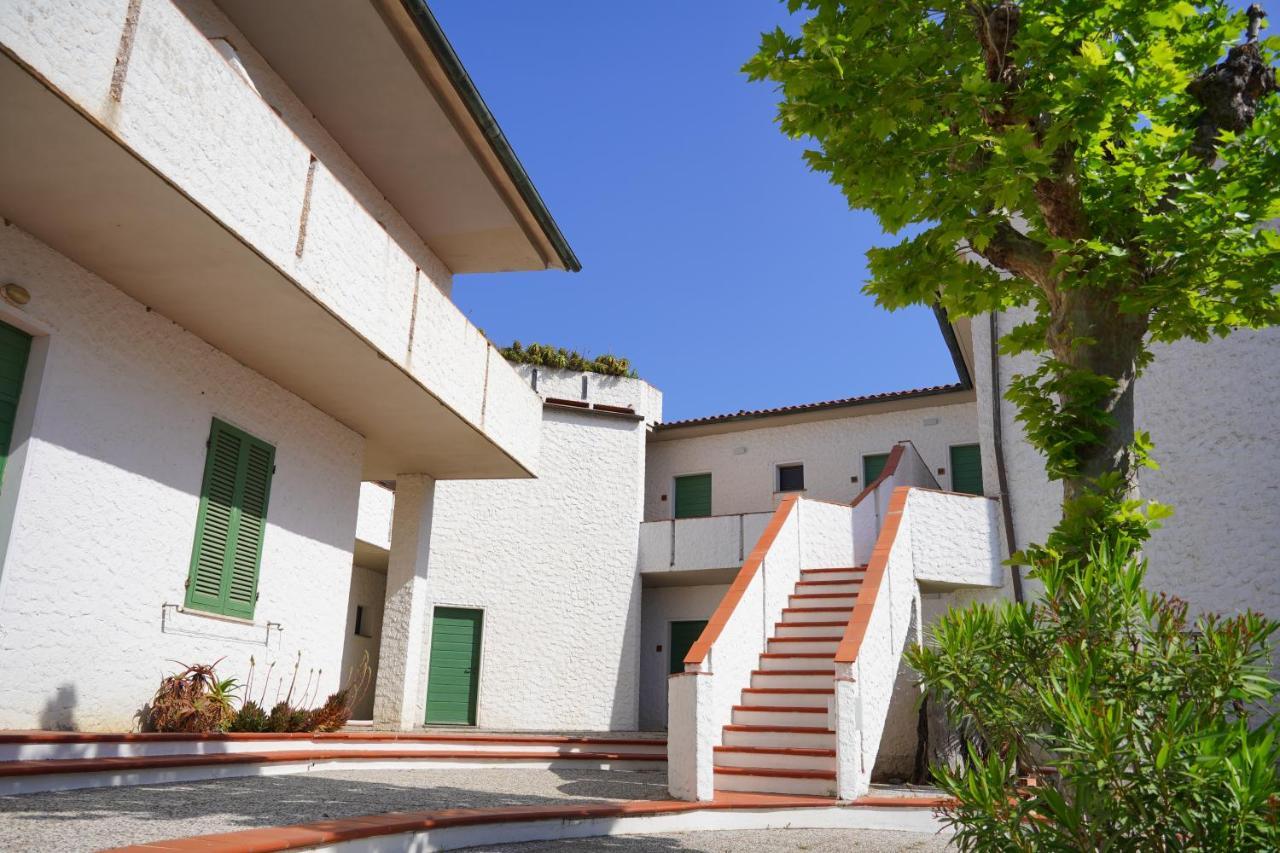 Hotel Marelba Cavo Esterno foto