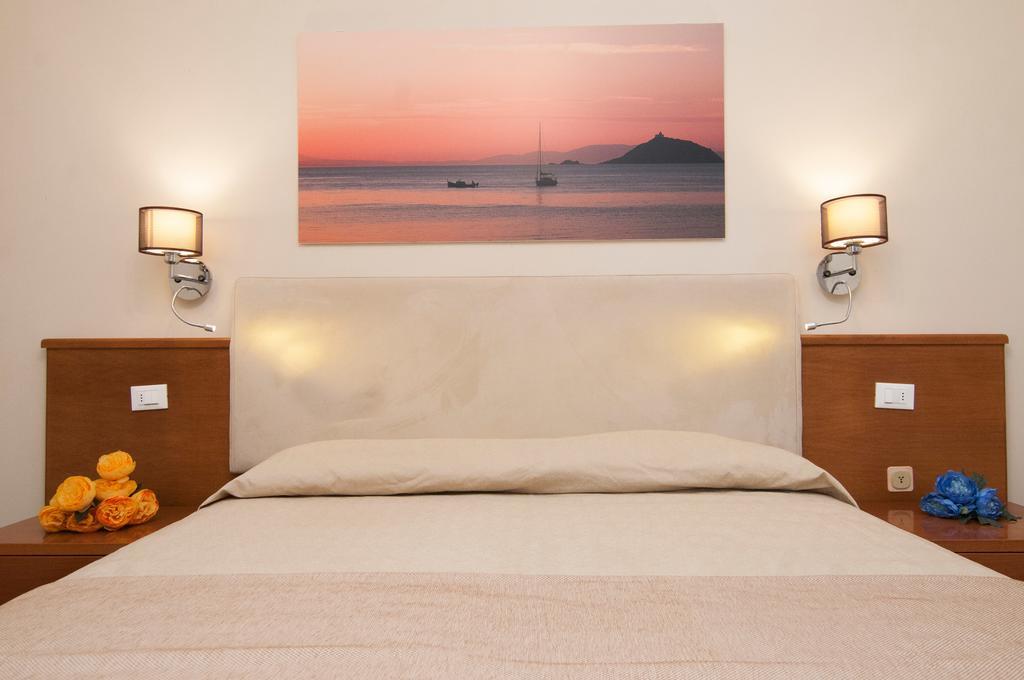 Hotel Marelba Cavo Esterno foto