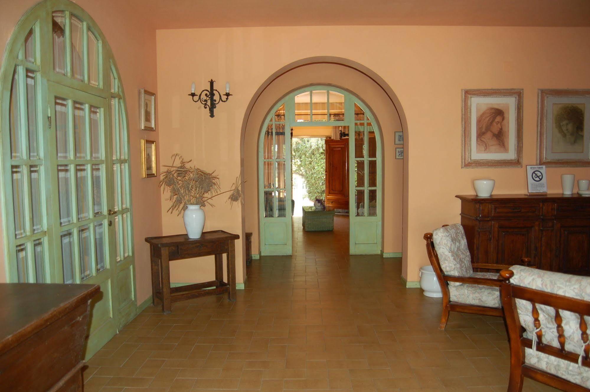 Hotel Marelba Cavo Esterno foto